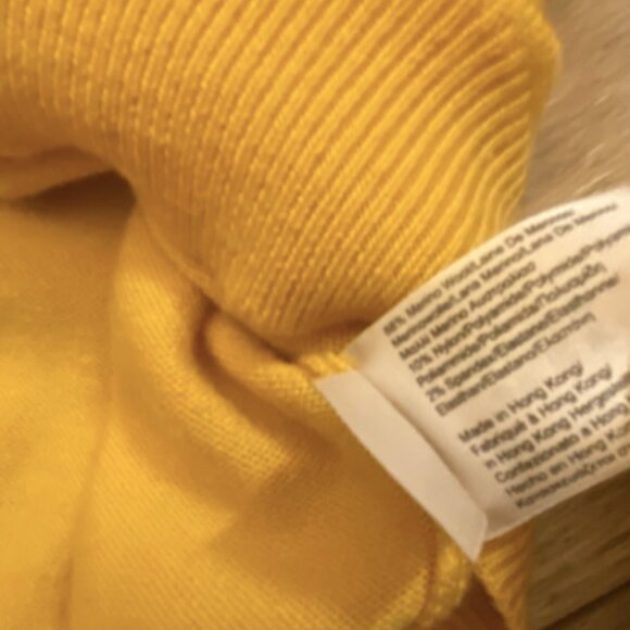 Brooks Brothers Merino Wool Blend V-Neck Sweater - Picture 4 of 6